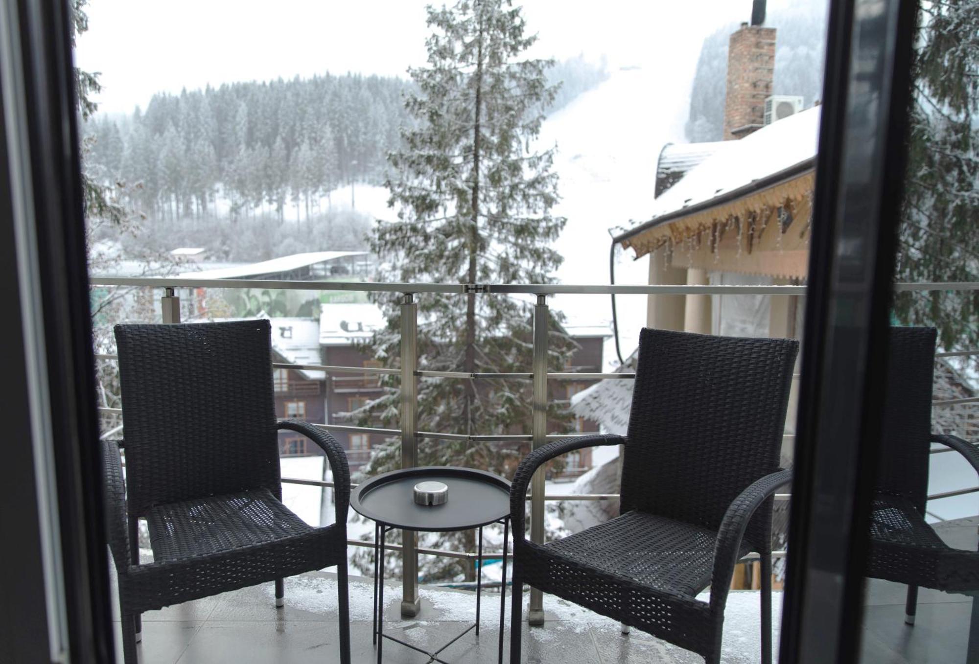 Синя Гора Bukovel Exterior foto